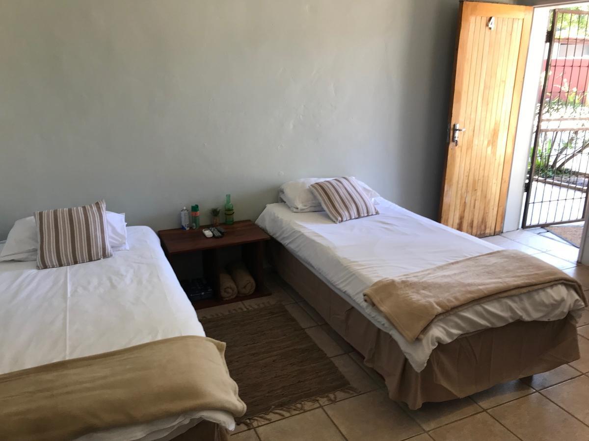 Kololo Guesthouse Katima Mulilo Bagian luar foto